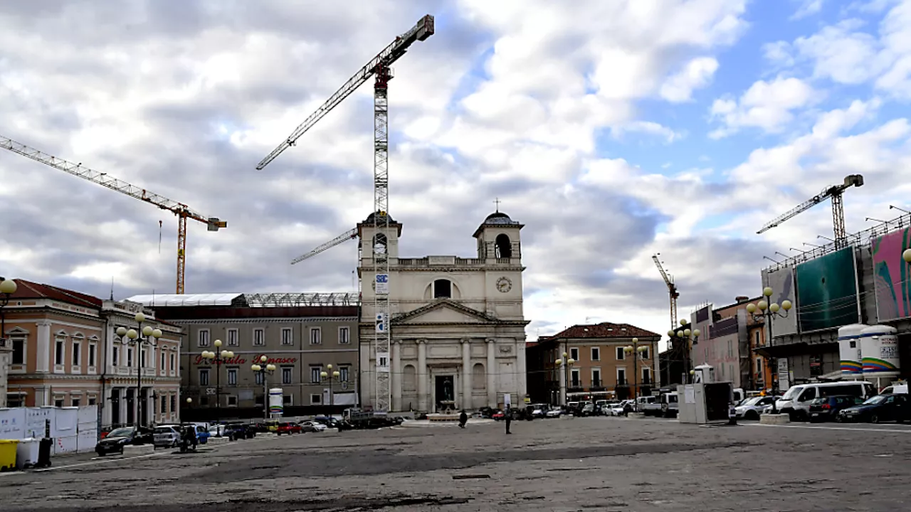 Gedenken in L'Aquila 15 Jahre nach Erdbeben