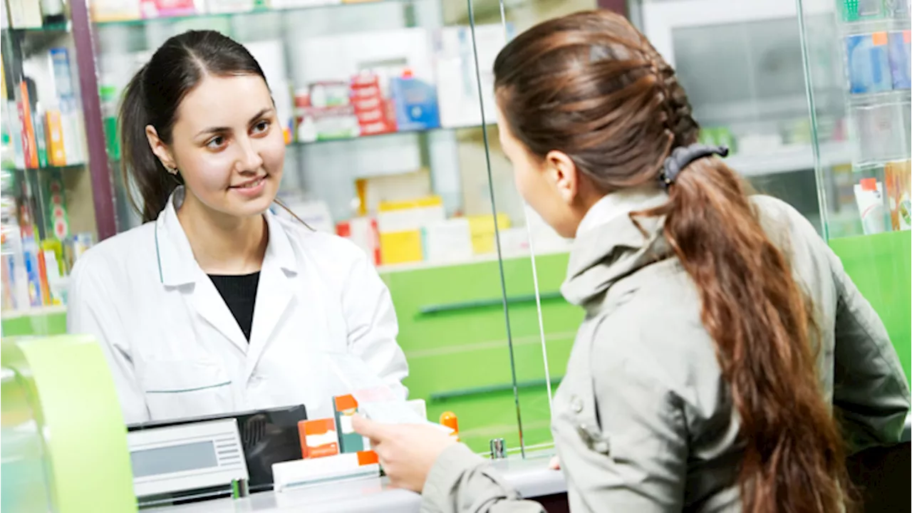 Dal 18 aprile a Torino le visite si prenotano in farmacia