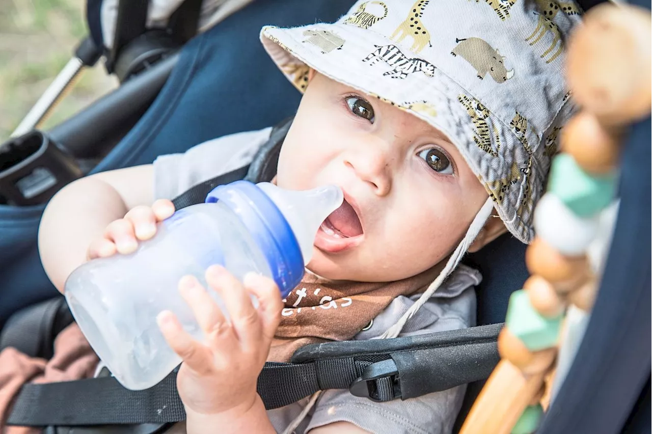 How to clean baby’s bottle properly