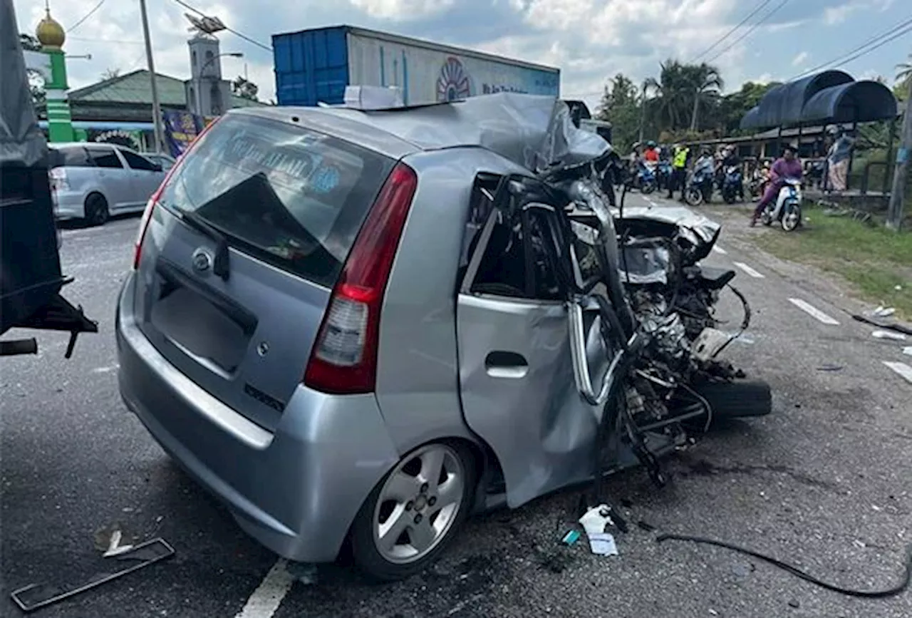 Man killed after car collides with trailer in Johor