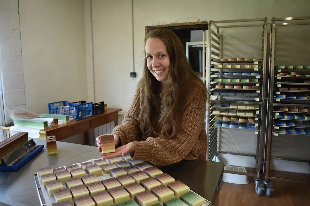 Vidéo. « Naturels, doux, utiles et jolis » : des savons fabriqués au vert en Périgord