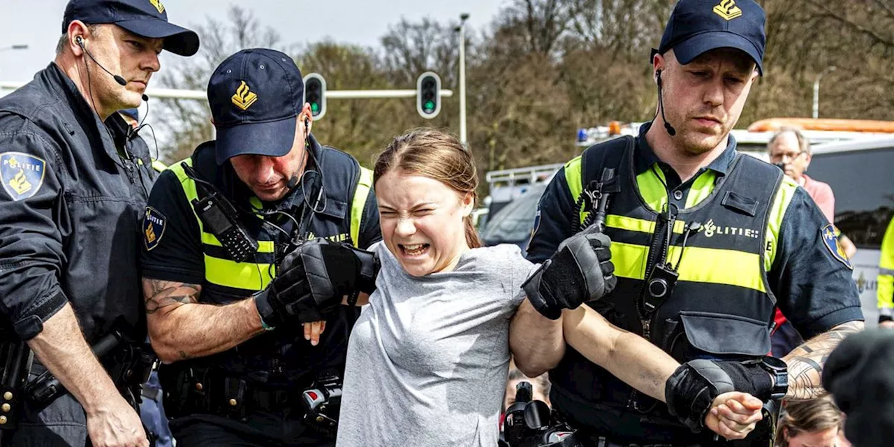 Strassenblockaden in Den Haag: Greta Thunberg gleich zweimal festgenommen