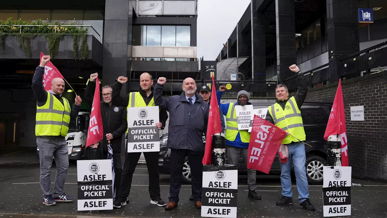 Are the Strikes in the UK Connected?