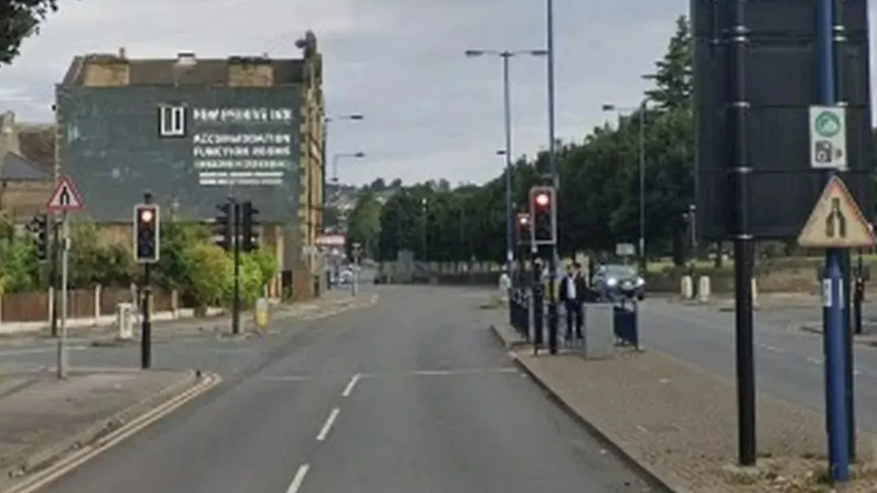 Woman, 27, stabbed to death in broad daylight in busy city centre as cops launch urgent hunt for man who...