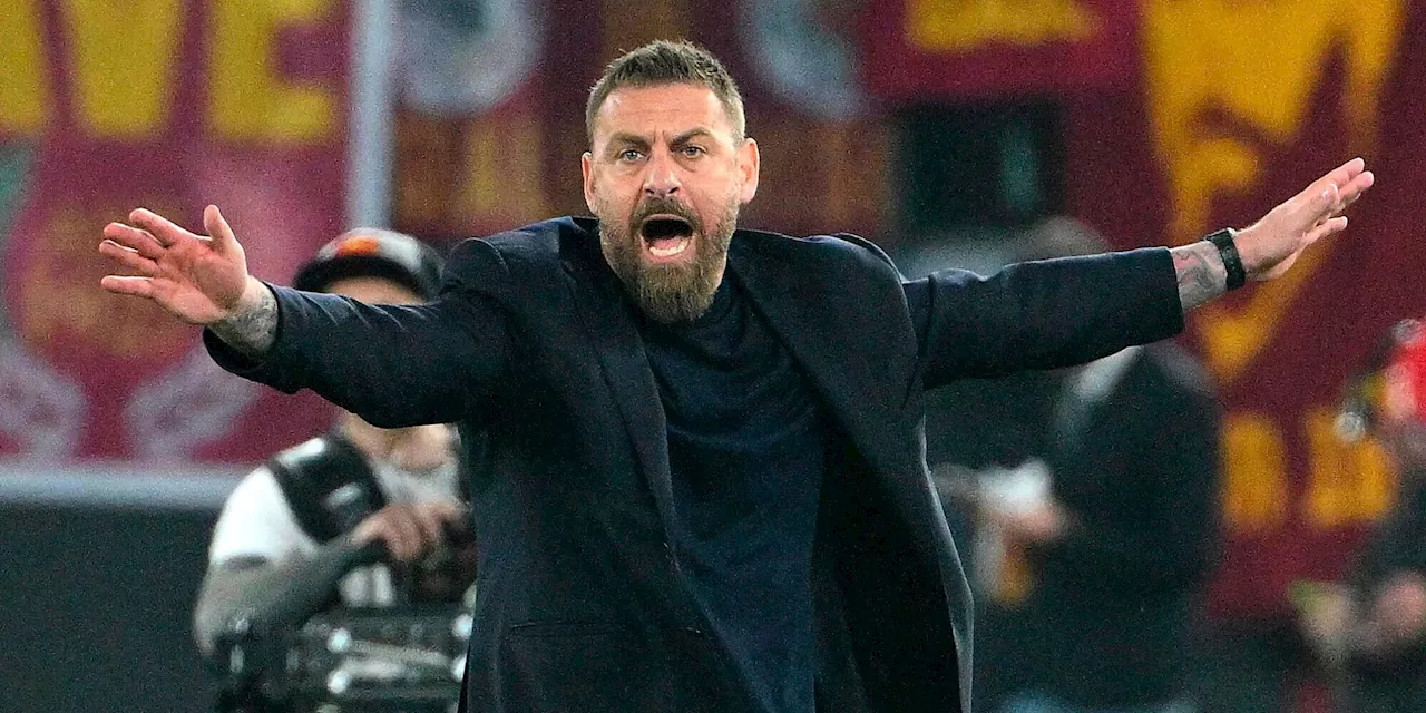 De Rossi dopo Roma-Lazio: “Ho chiesto se si fosse rotto il tabellone”