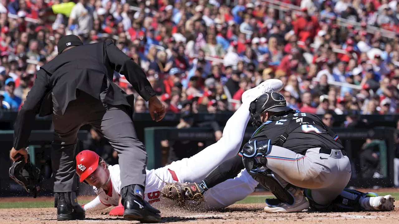 Cardinals beat winless Marlins 3-1