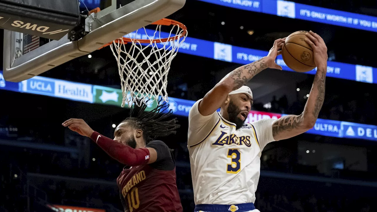 Lakers move into 8th place in the west beat Cavaliers 116-97