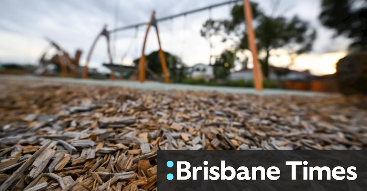 Another suburban park tested for asbestos as experts call for mulch crackdown