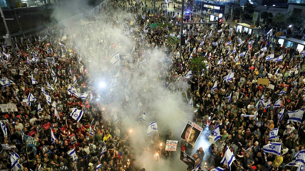 Tumultartade scener i Tel Aviv efter bilattack mot demonstranter