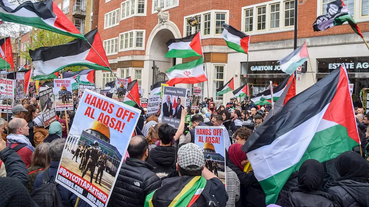 Only a Quarter of British Muslims Believe Hamas Committed Crimes in Israel Attacks