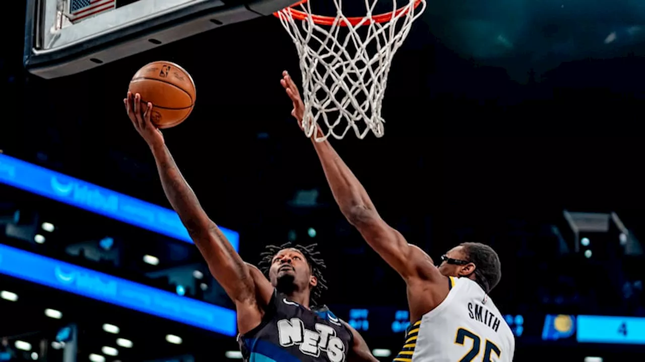 Dorian Finney-Smith’s father watches son play for first time after release from prison