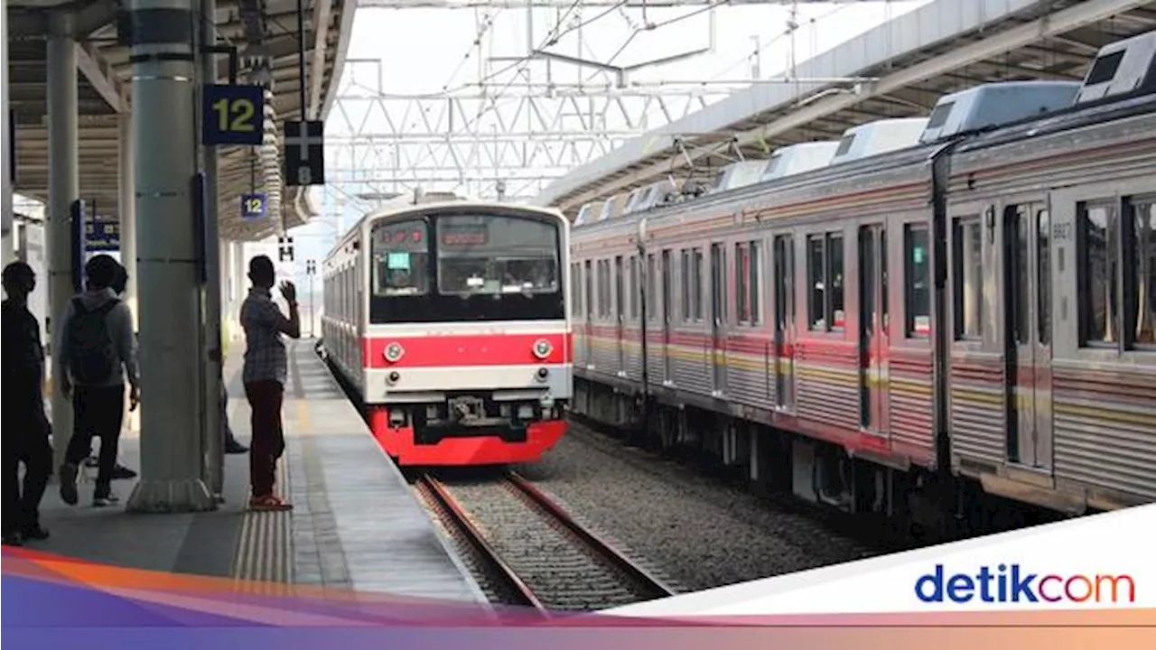 Kenaikan Volume Pengguna Kereta Bandara Soekarno-Hatta dan Kereta Commuter Line