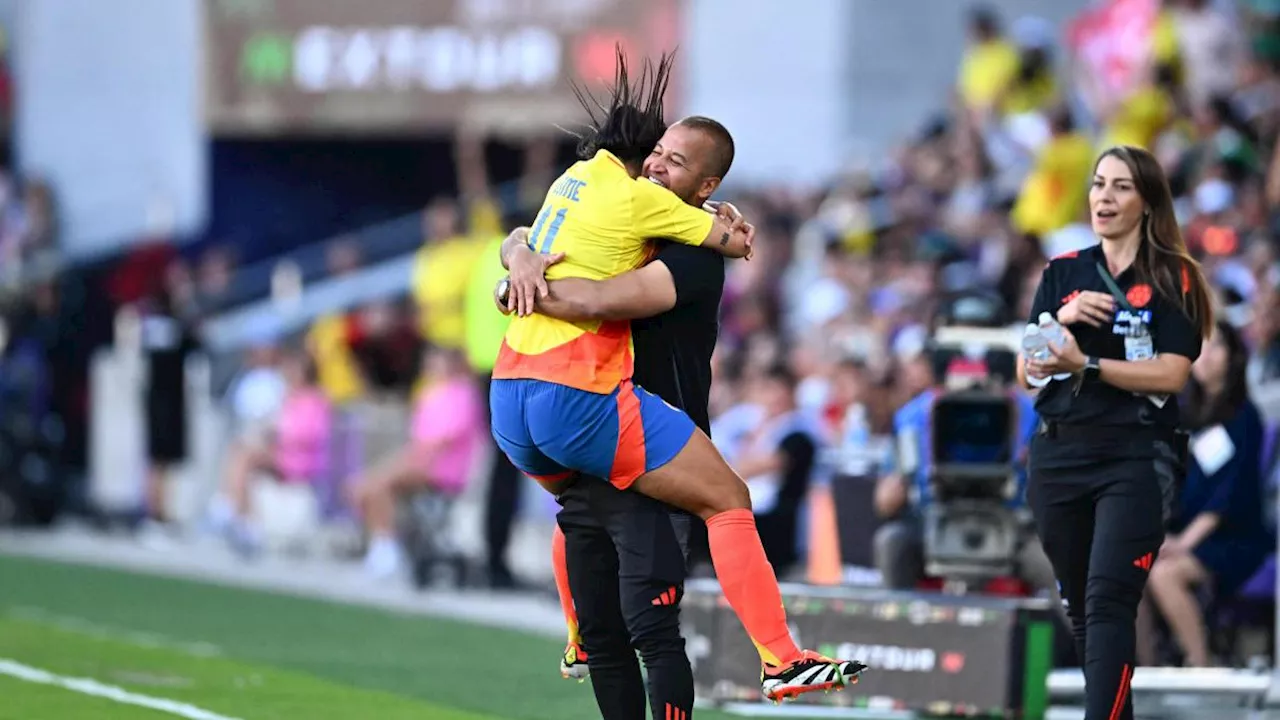 Colombia pasó la prueba, no extrañó a las figuras y le ganó bien a México: vea el golazo de Catalina Usme