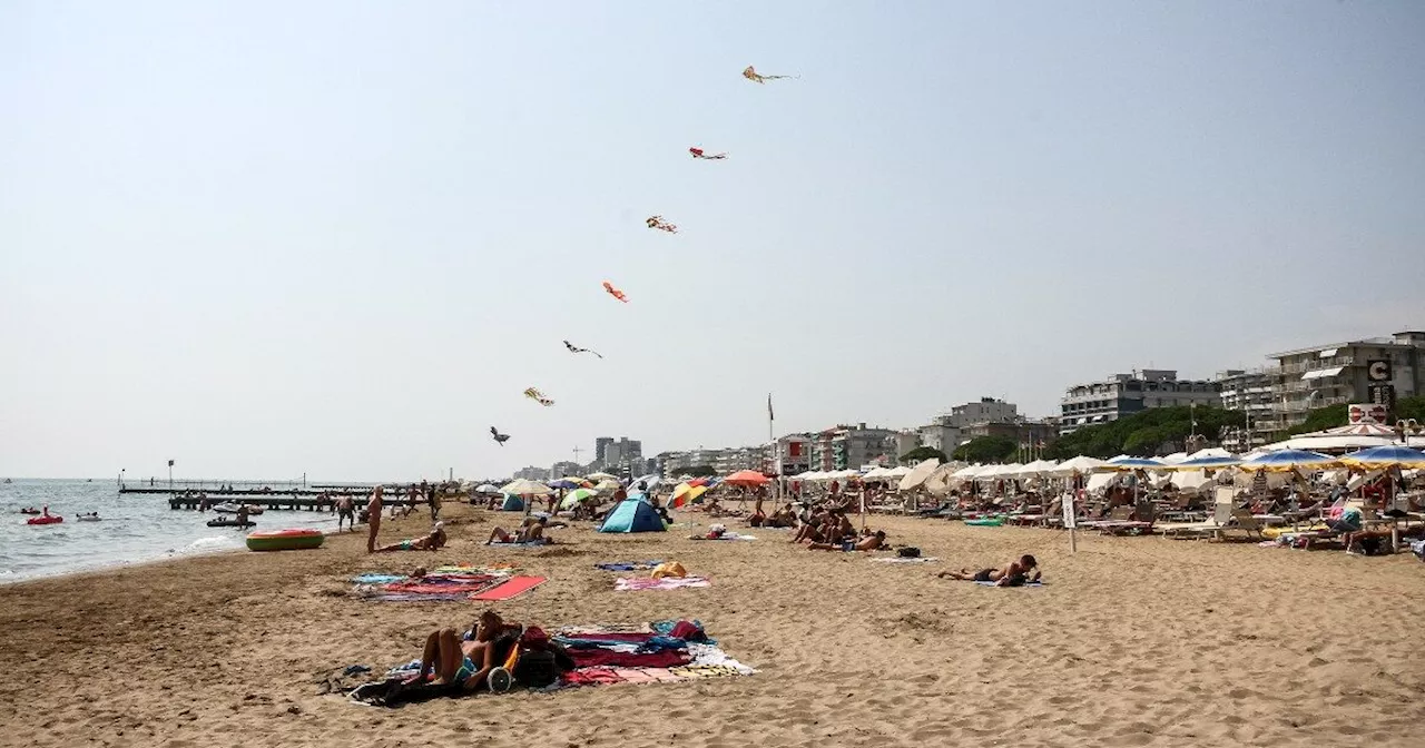 A Jesolo corto circuito sulle concessioni balneari: la giunta FdI le mette a gara