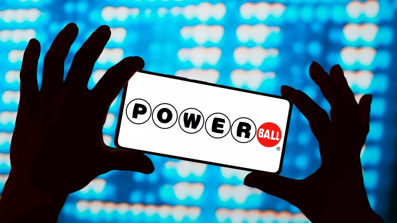 Single Powerball Ticket in Oregon Wins $1.3 Billion Jackpot