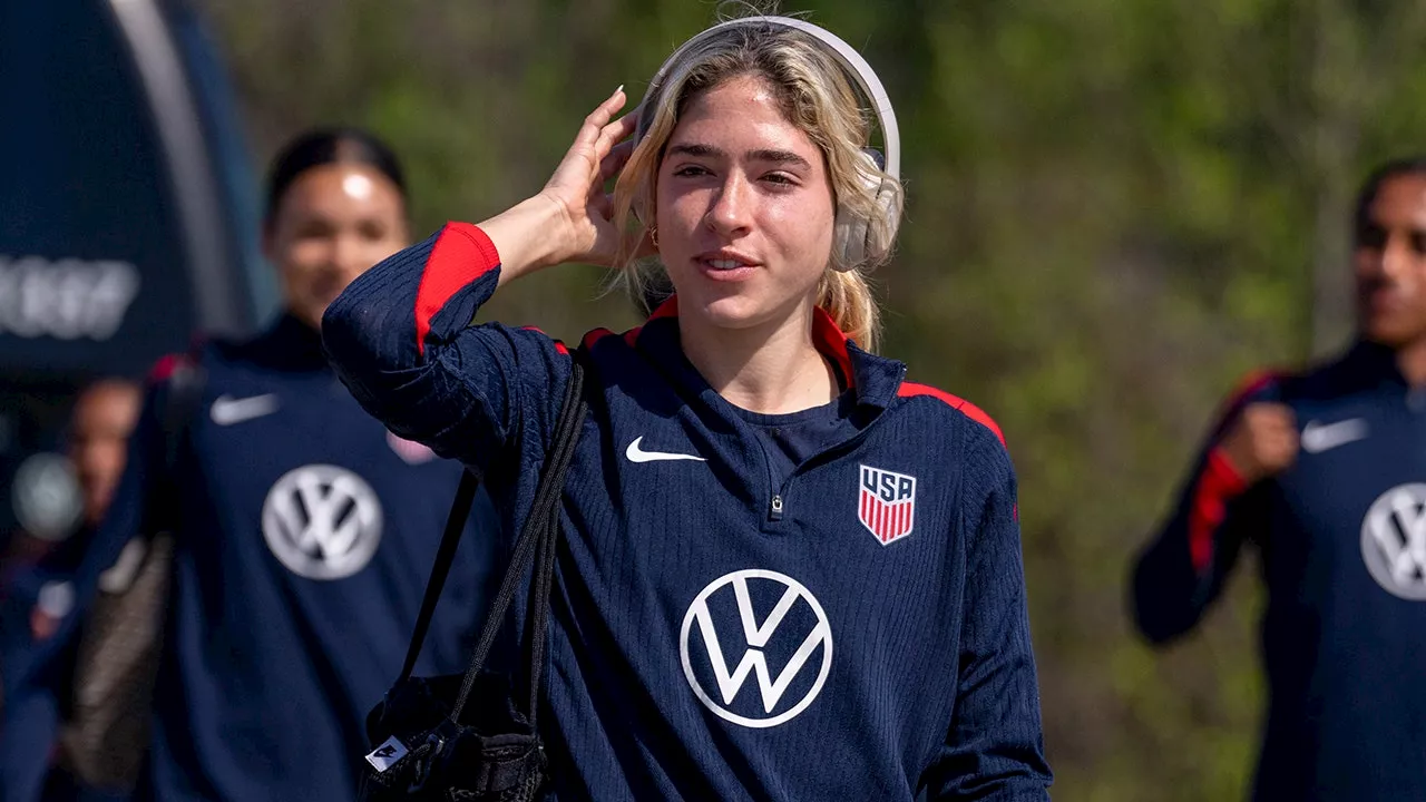 U.S. Women's Soccer Star Korbin Albert Booed After Controversial Social Media Posts