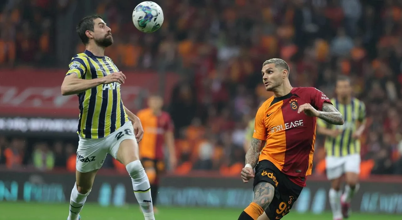 Il Fenerbahce abbandona il campo durante la finale di Supercoppa di Turchia: il Galatasaray si dichiara campio