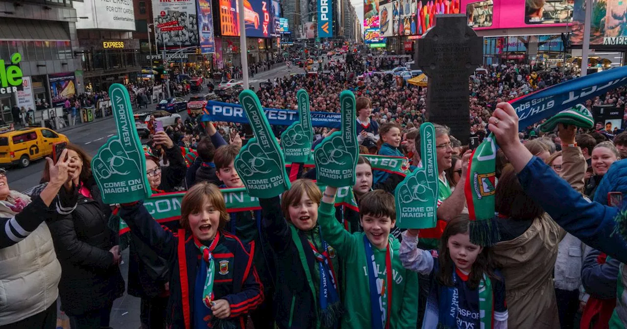 Mayo GAA Fans Take Over Times Square Ahead of Championship Match