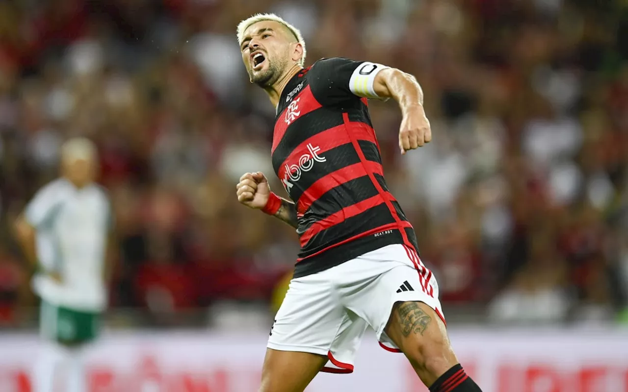Se confirmar título, trio do Flamengo ficará perto de marca de Zico e Júnior