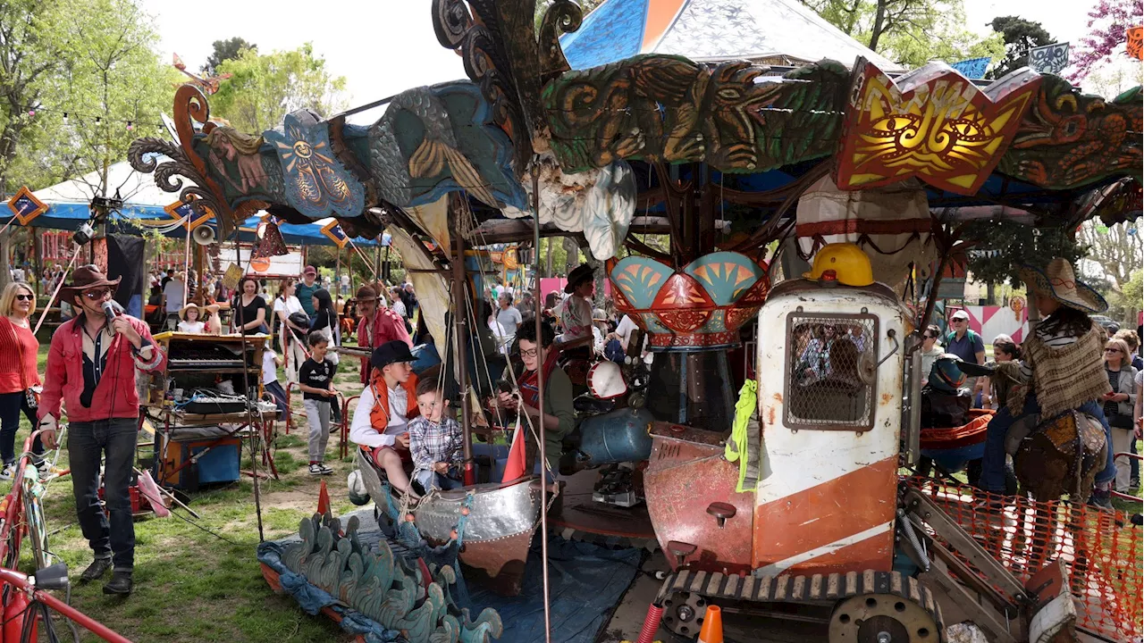 Départ imminent pour la Biennale avec la fête foraine décalée