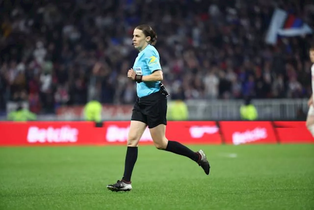 Au sifflet de Monaco-Rennes, Stéphanie Frappart voudra tourner la page de la demi-finale de Coupe de France