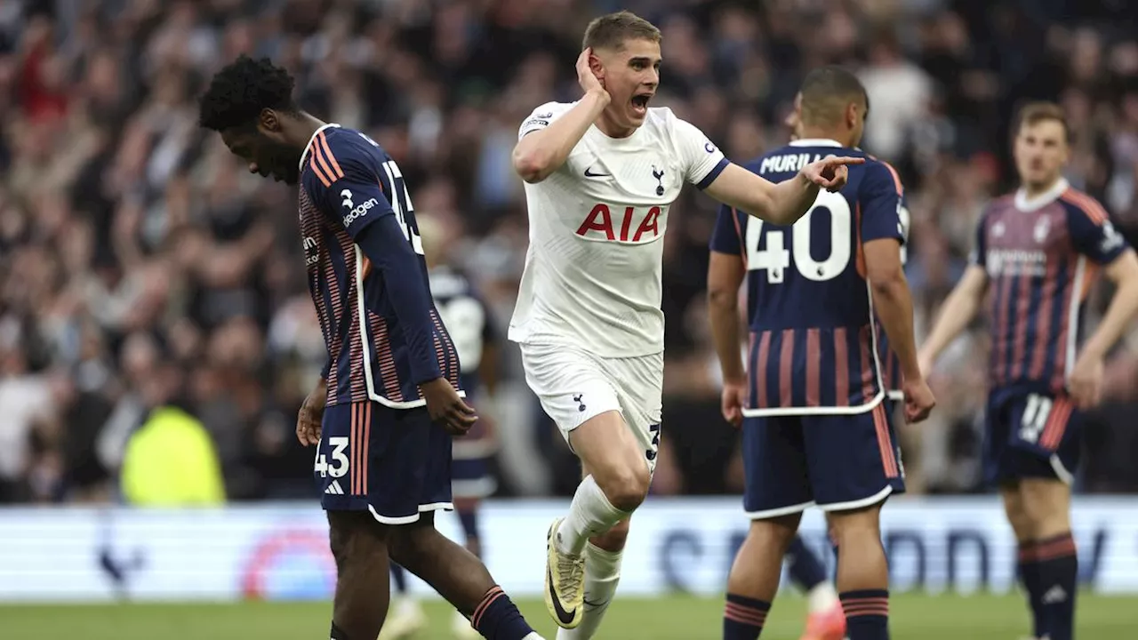 Hasil Liga Inggris: Tottenham Hotspur Tembus 4 Besar, Chelsea Ditahan Imbang Tim Papan Bawah