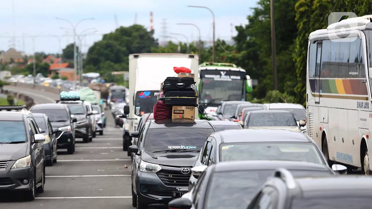 Macet Panjang di Pelabuhan Merak, Gegara Banyak Pemudik Datang Sebelum Hari Keberangkatan