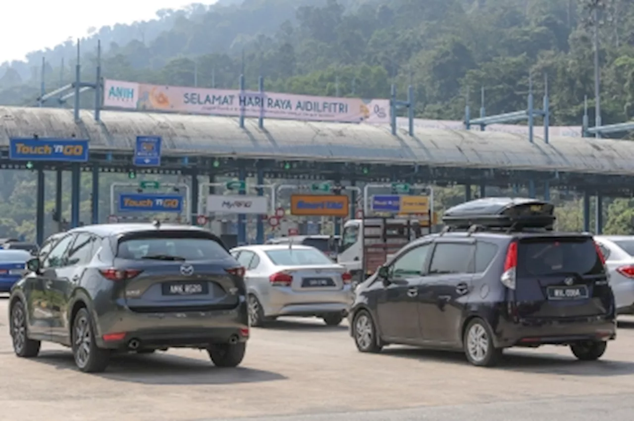 Smooth Traffic Flow on Major Highways with Some Congestion