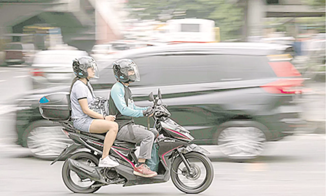 No additional motorcycle taxis for Metro Manila—Bautista