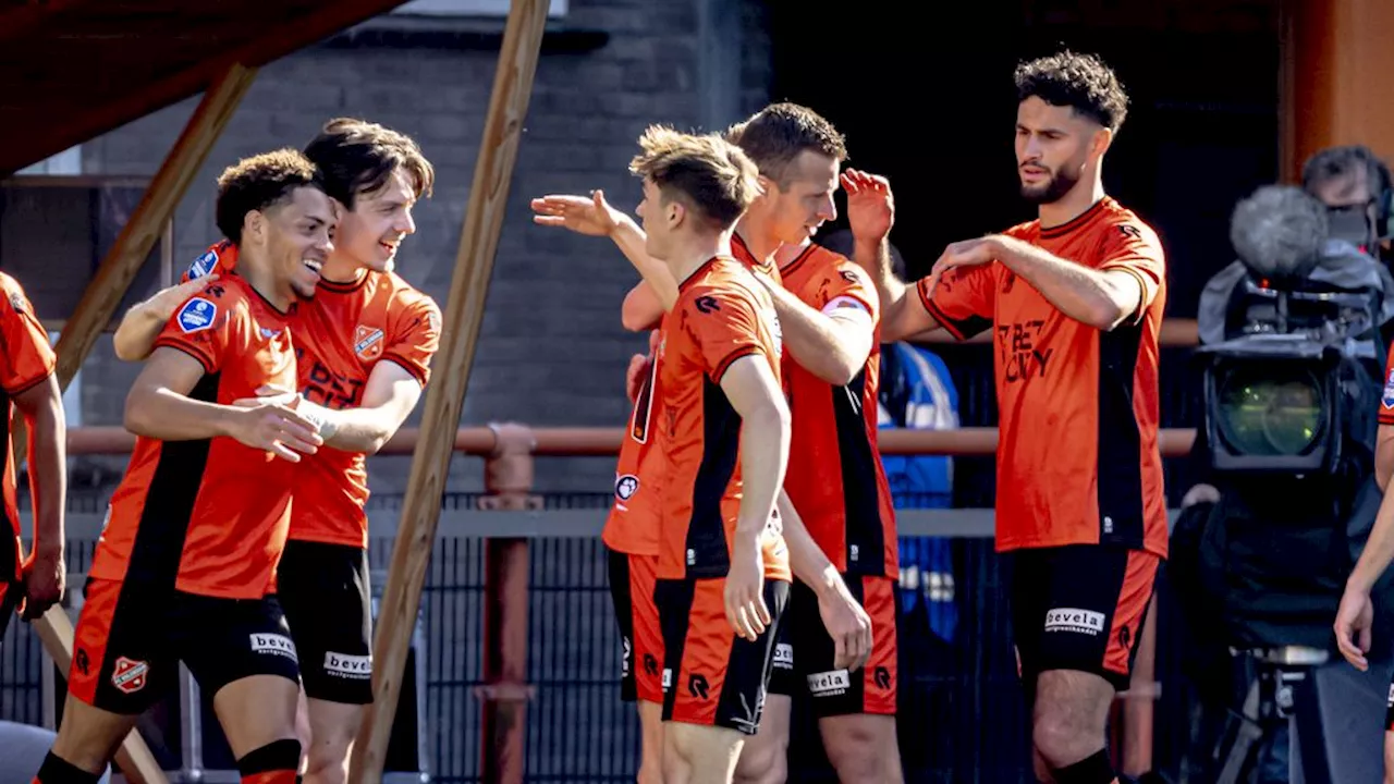 FC Volendam staat voor tegen matig RKC • Mühren maakte beide goals