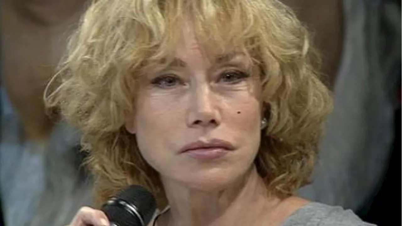 Nancy Brilli: “Non ho un amore ma ho riordinato i cassetti della mia vita”