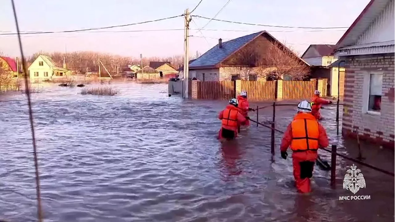 Inondations en Russie : situation 'compliquée' dans l’Oural, selon les autorités