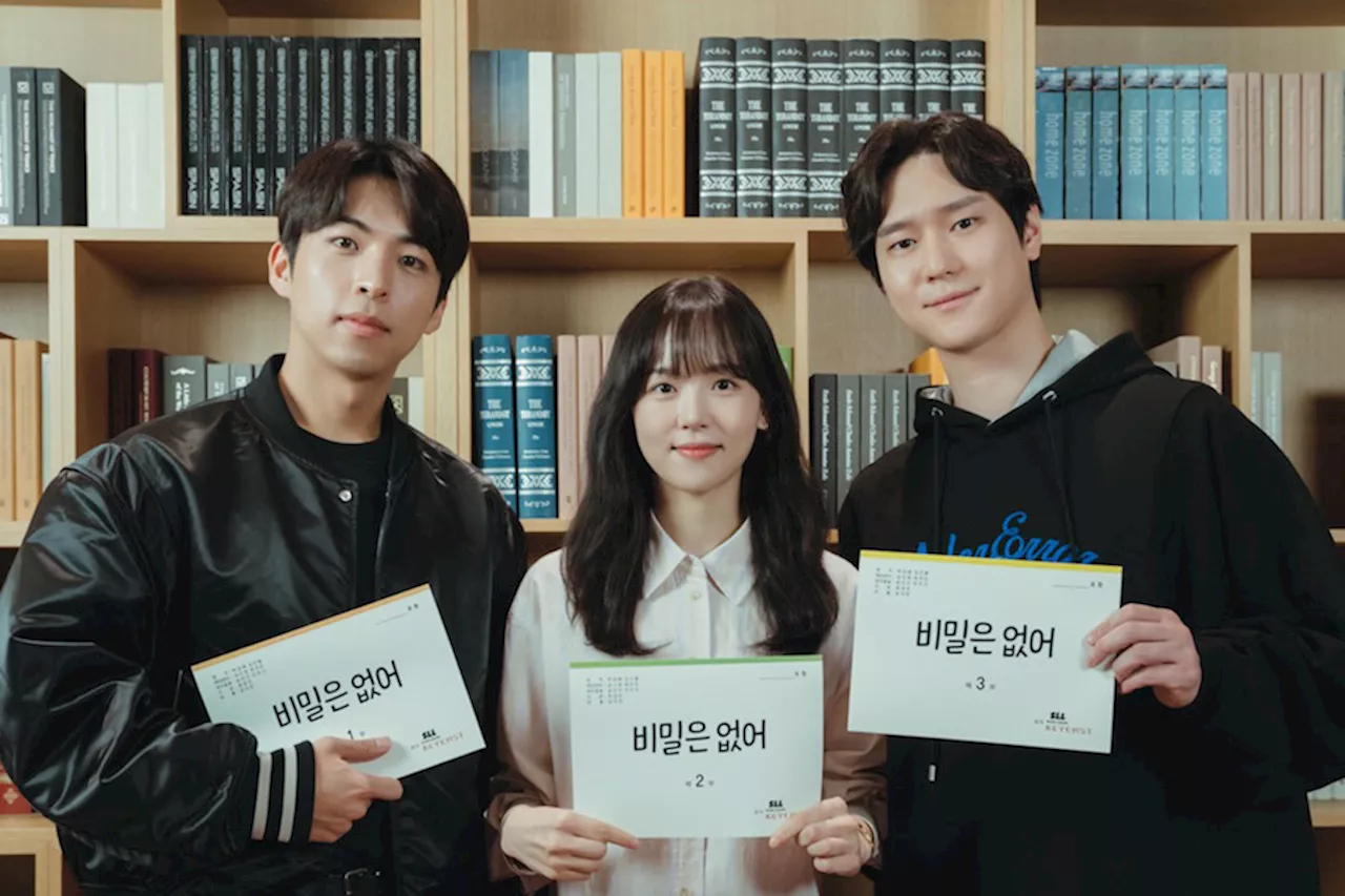 Watch: Go Kyung Pyo, Kang Han Na, Joo Jong Hyuk, And More Are All Smiles At Script Reading For “Frankly Speaking”