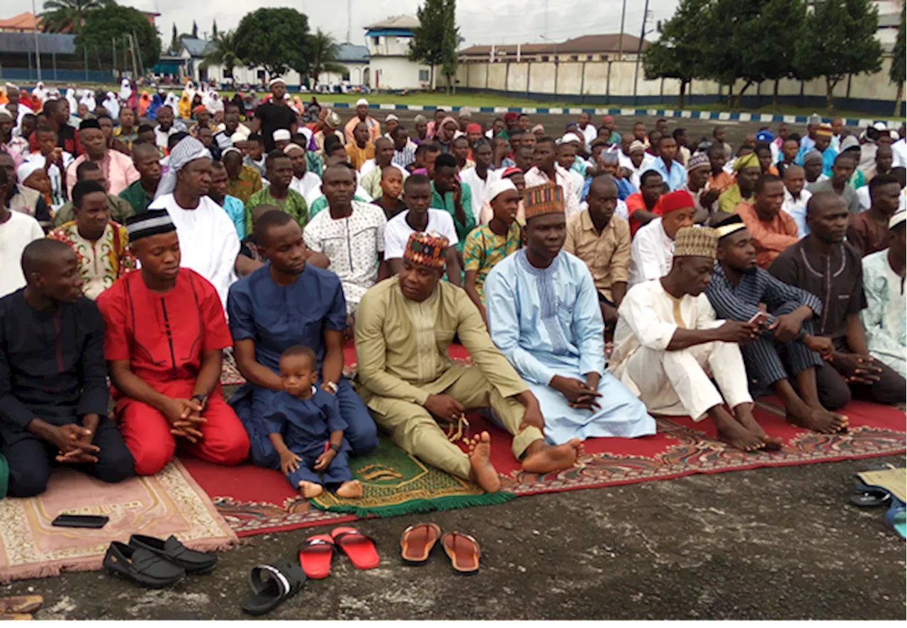 Federal Government Declares Public Holidays for Eid-el-Fitr Celebration