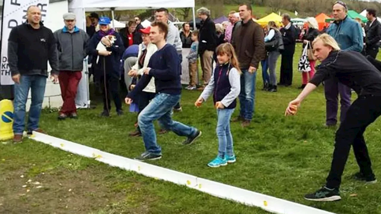 Quirky Dorset Knob Festival Celebrates Traditional Biscuit