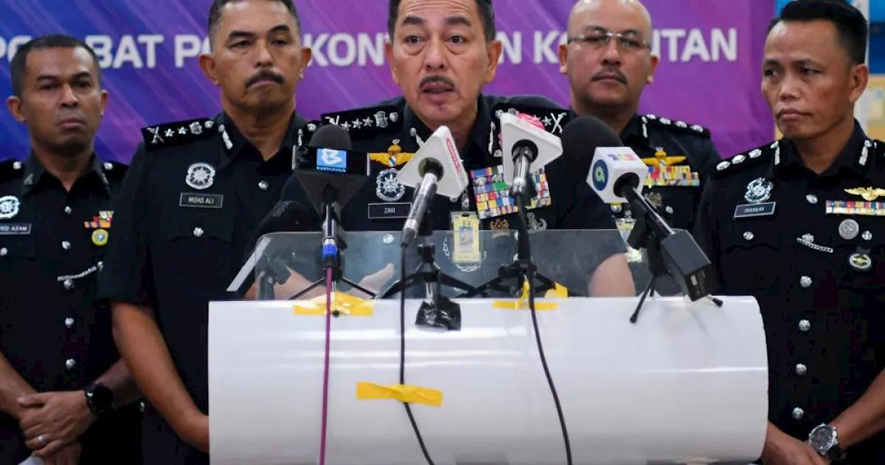 Trailer driver, attendant arrested for smuggling over 20,000 cartons of cigarettes in Tumpat