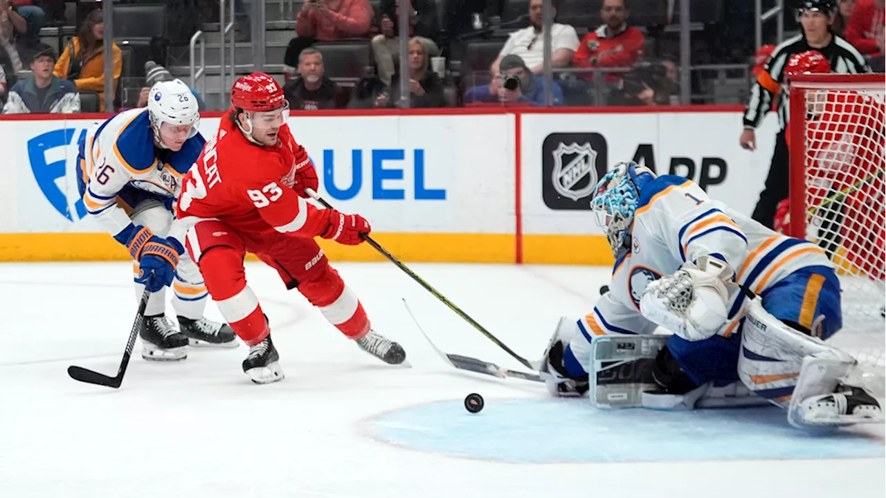 Detroit Red Wings use 3-goal first period to surge past Sabres 3-1