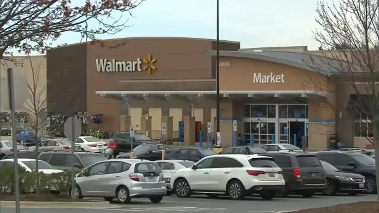 Walmart shoppers who bought weighted groceries eligible for cash