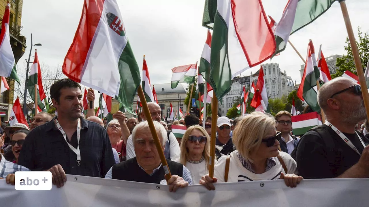 «Atombombe gegen die Orban-Mafia»: Warum Zehntausende Ungarn auf die Strasse gehen – und wer sie anführt