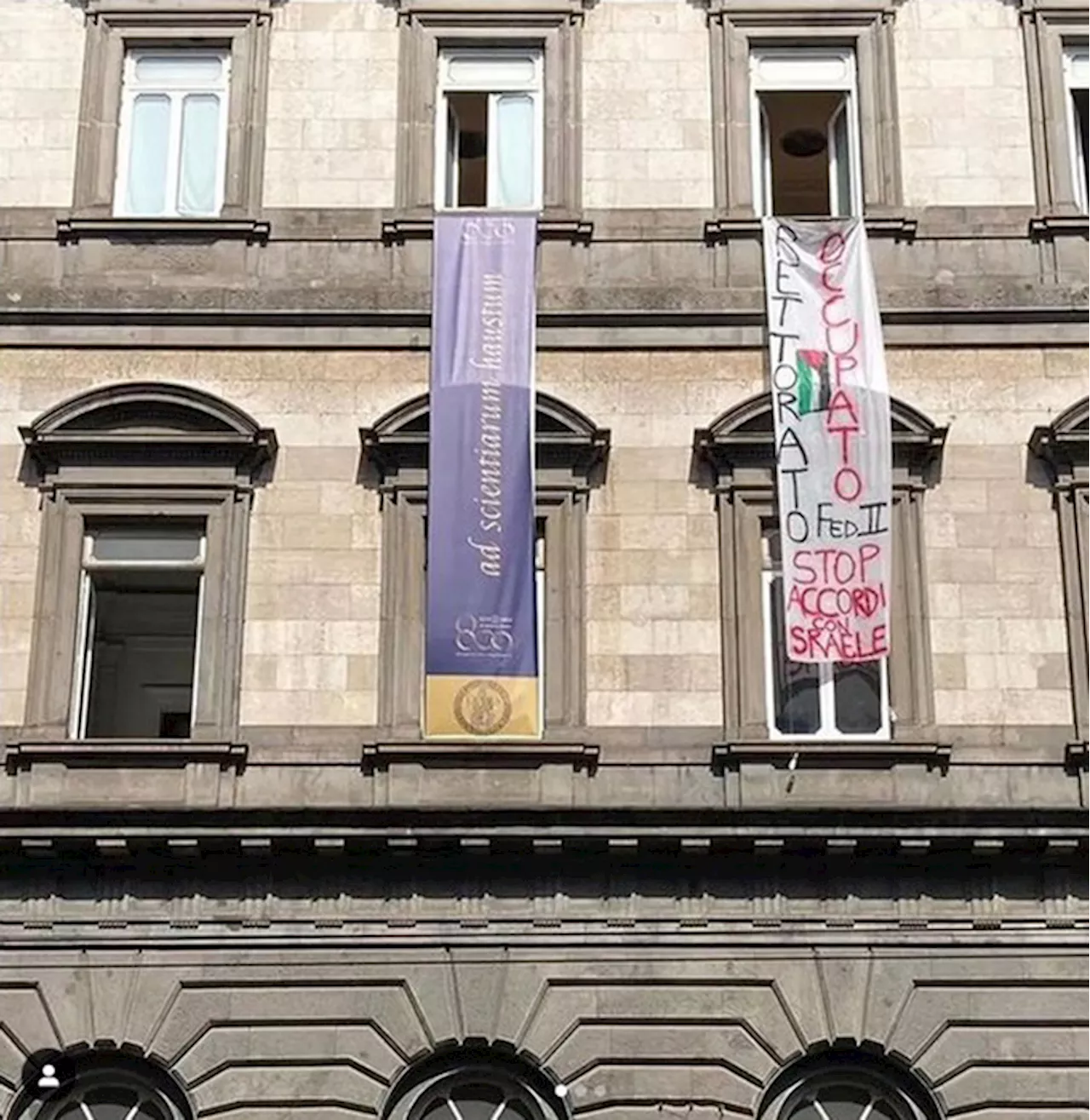 Naples Uni rectorate occupied by anti-Israel protesters