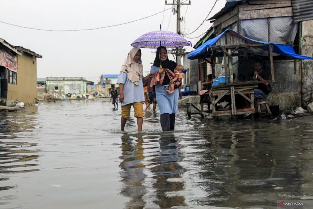 BMKG: Waspada banjir dampak hujan lebat di pegunungan Sumut