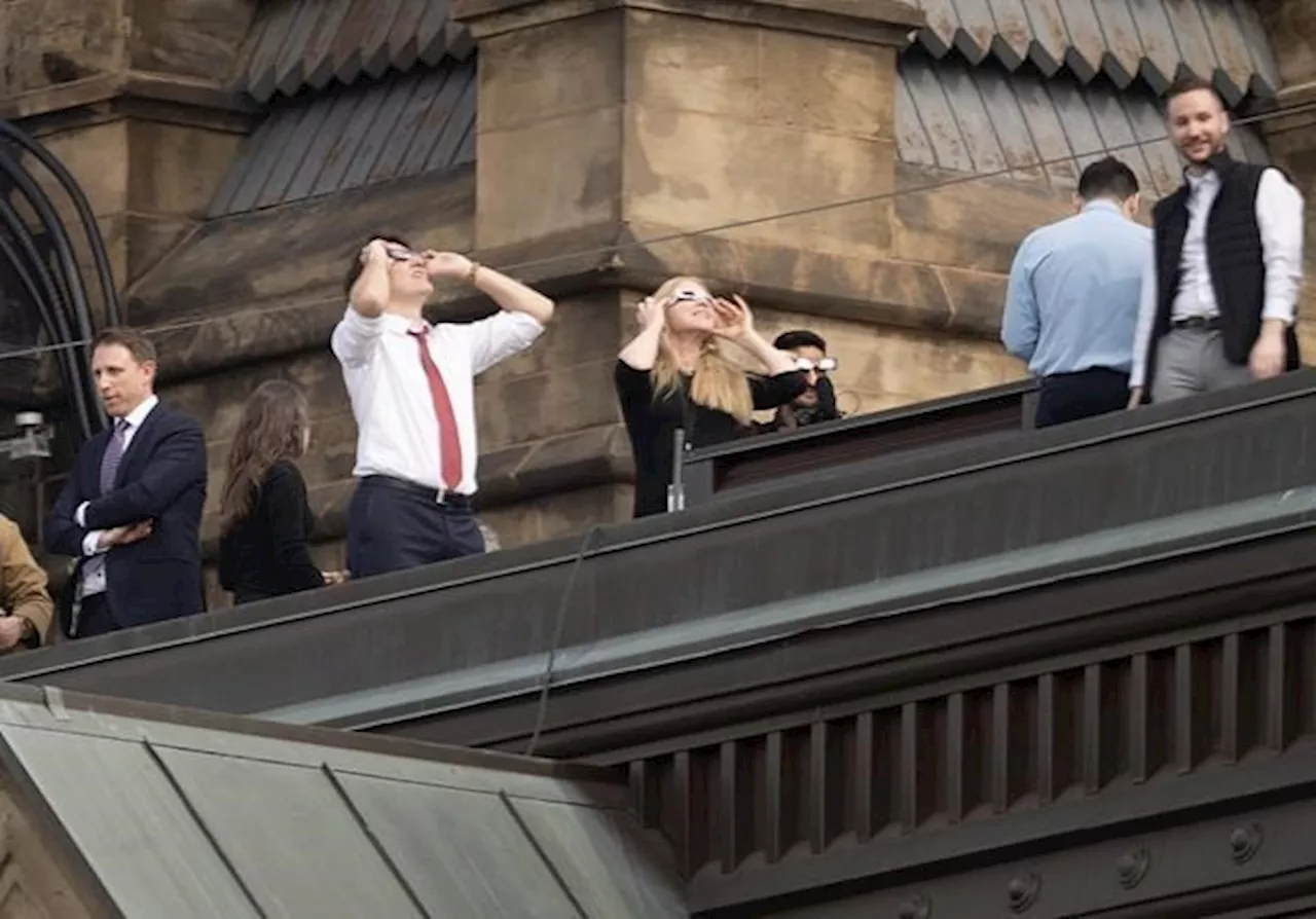 Canadian MPs Pause Parliamentary Activities to Witness Solar Eclipse