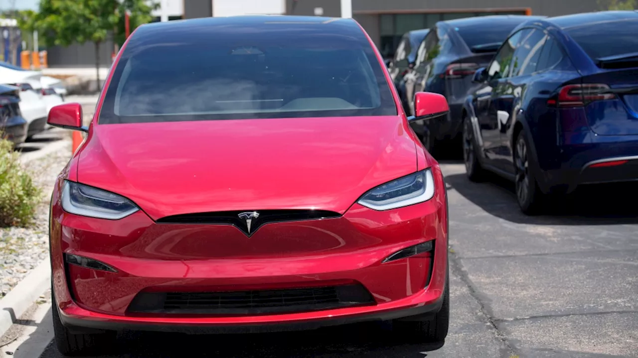 Tesla settles case over fatal Autopilot crash of Apple engineer
