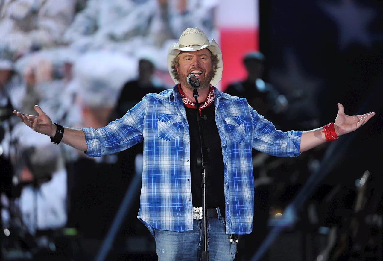 Country music legend Toby Keith honored at CMT Music Awards