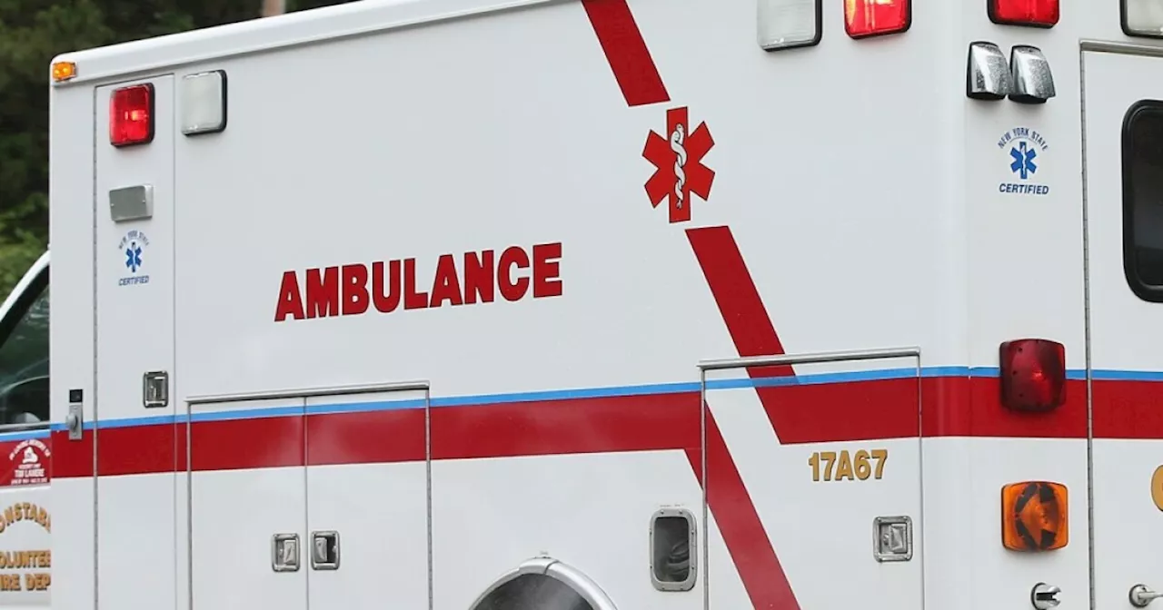 Two Injured in Motorcycle Crash in Windsor