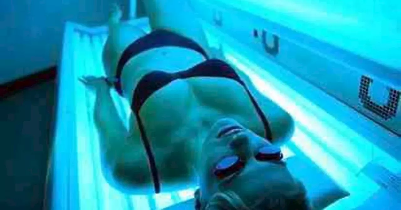 Sunbeds should have 'graphic cancer warning signs'