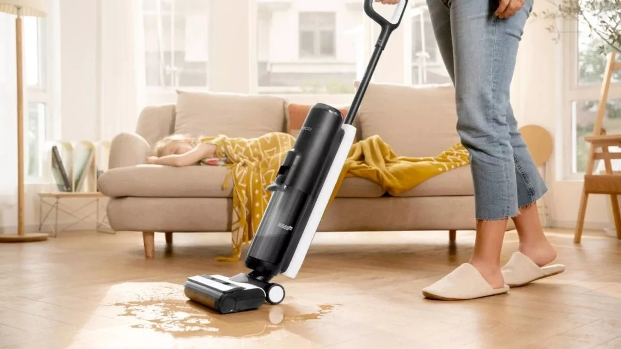 The TikTok-Famous Tineco Vacuum Mop Is $150 Off to Make Spring Cleaning Easier This Year