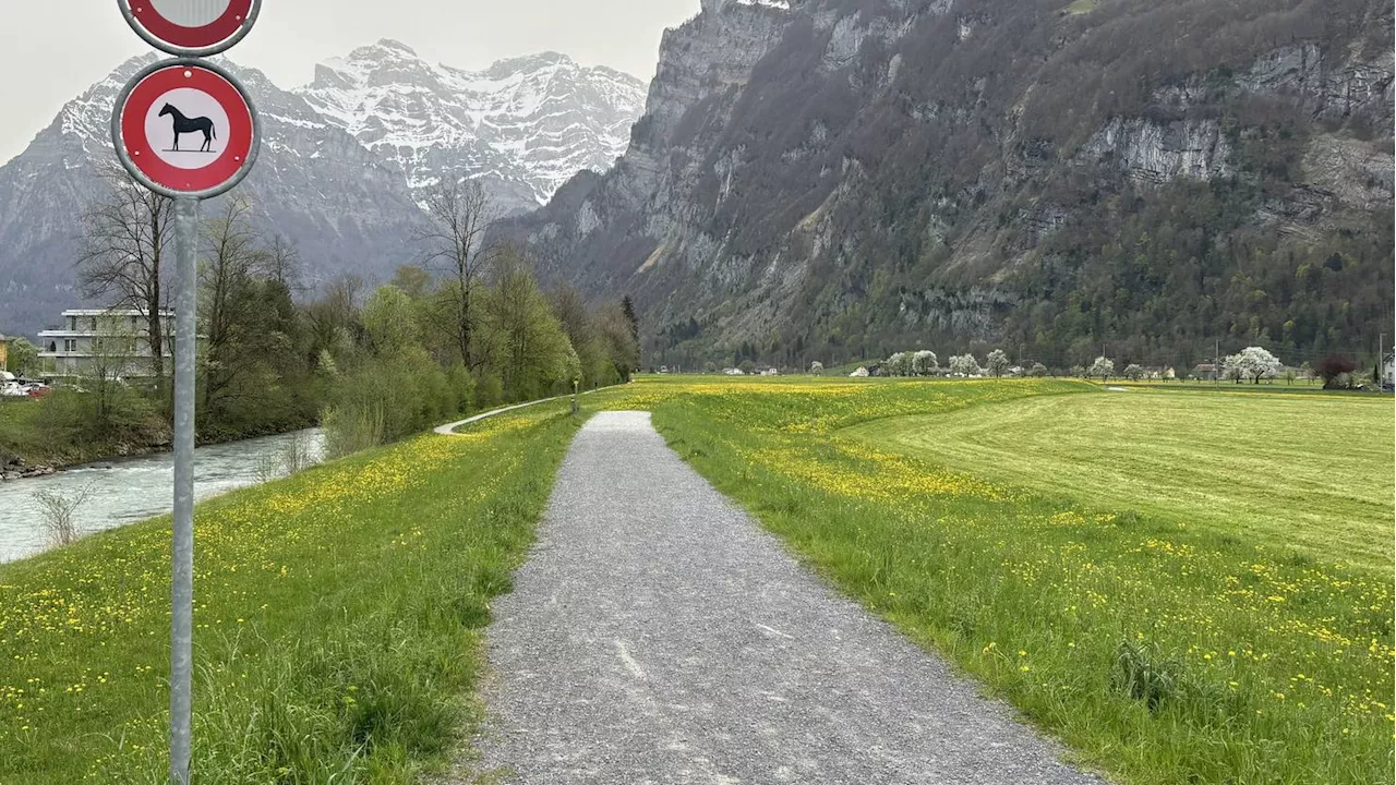 Rentnerin von Velofahrer verletzt