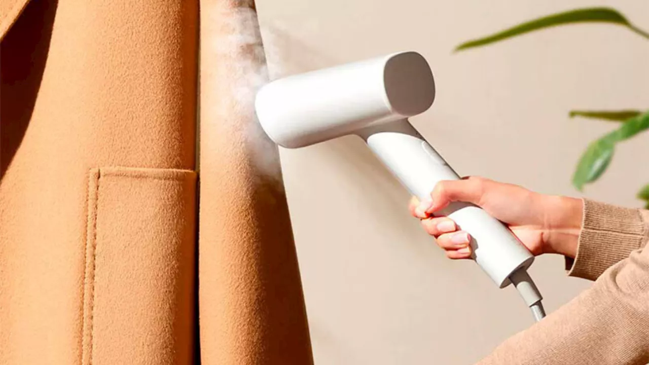 Xiaomi Launches New Mijia Vertical Garment Steamer in Chinese Market