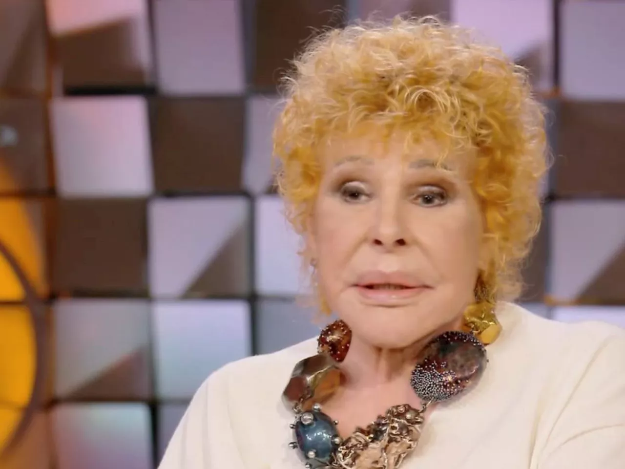 Ornella Vanoni parla della sua carriera e dei suoi problemi di salute mentale